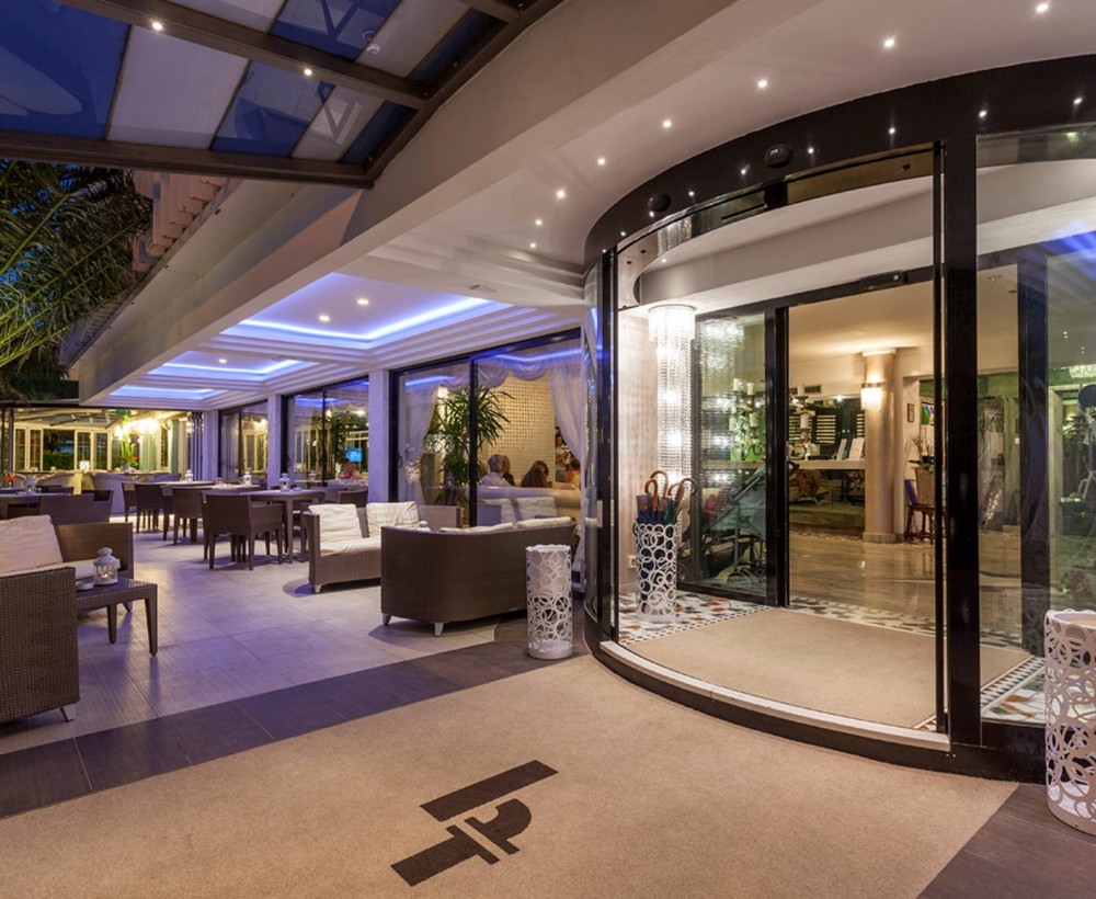 media.hotel riccione 4 stelle sport