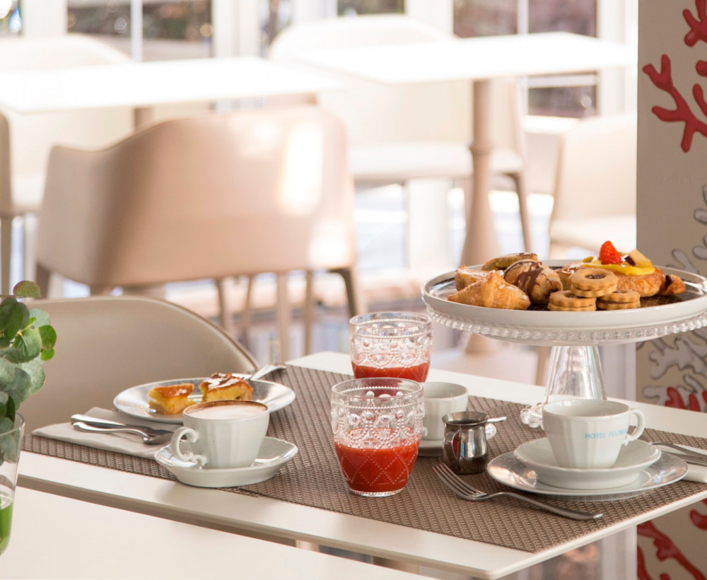 media.colazione hotel riccione 4 stelle